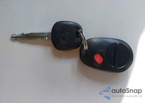 2015 Toyota Tacoma Base V6 z USA, uszkodzony, nr VIN 3TMLU4EN2FM192007